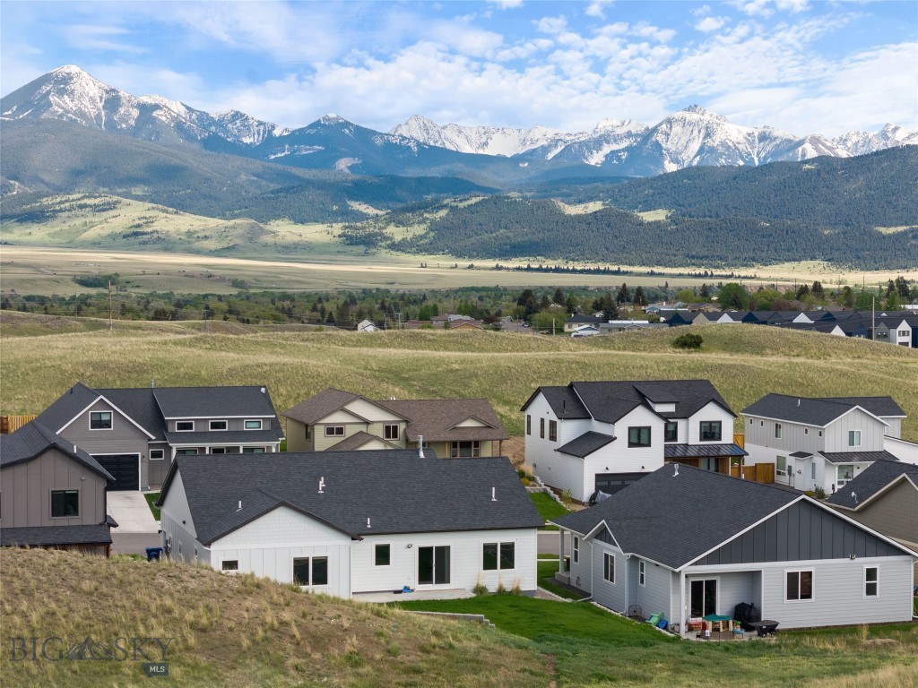 1215 Sweetgrass Lane, Livingston MT 59047