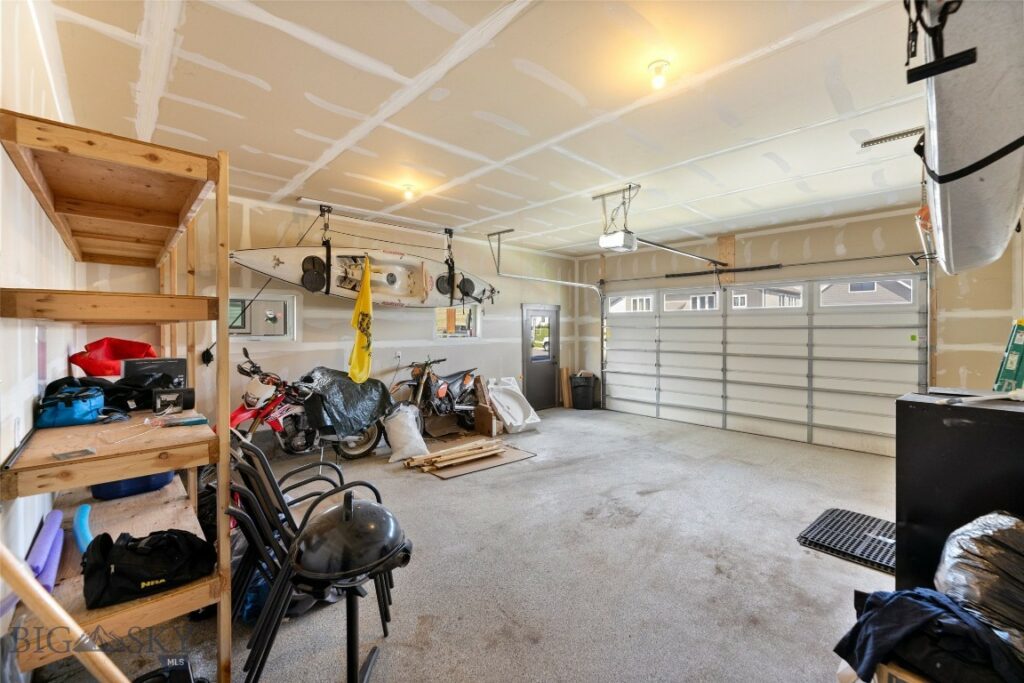 1215 Sweetgrass Lane, Livingston MT 59047