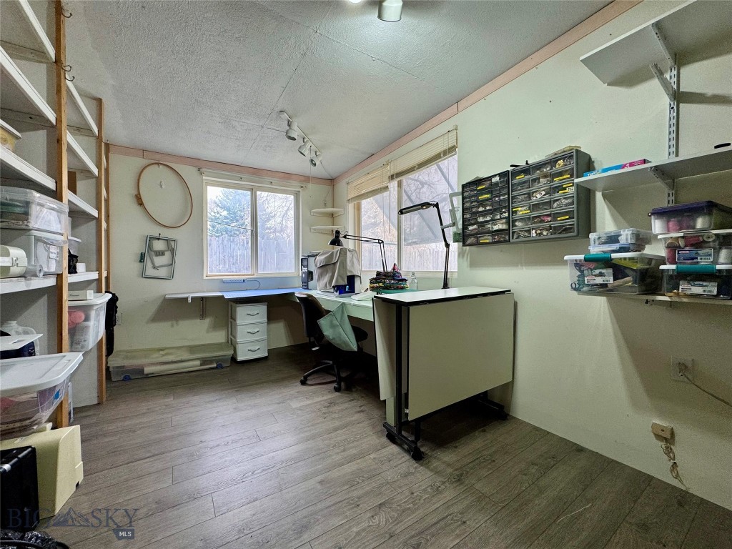 122 S P St., Livingston MT 59047