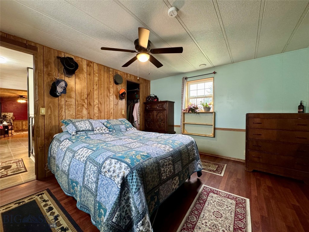 122 S P St., Livingston MT 59047
