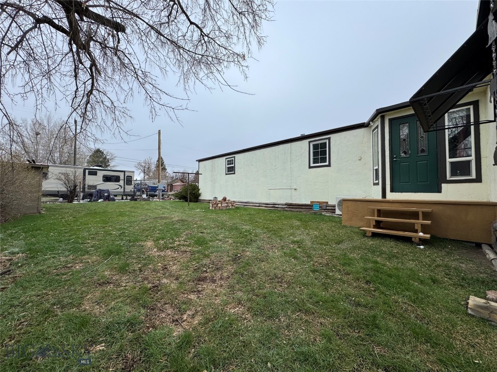 122 S P St., Livingston MT 59047