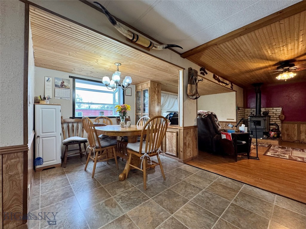 122 S P St., Livingston MT 59047