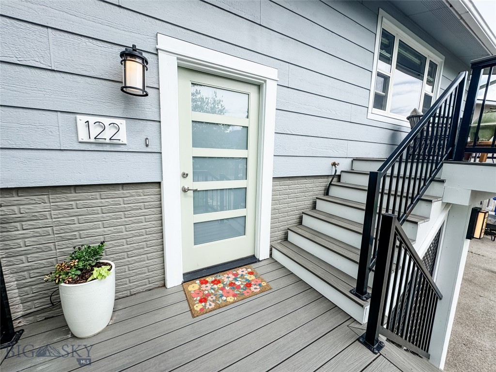 122 Star Road, Livingston MT 59047