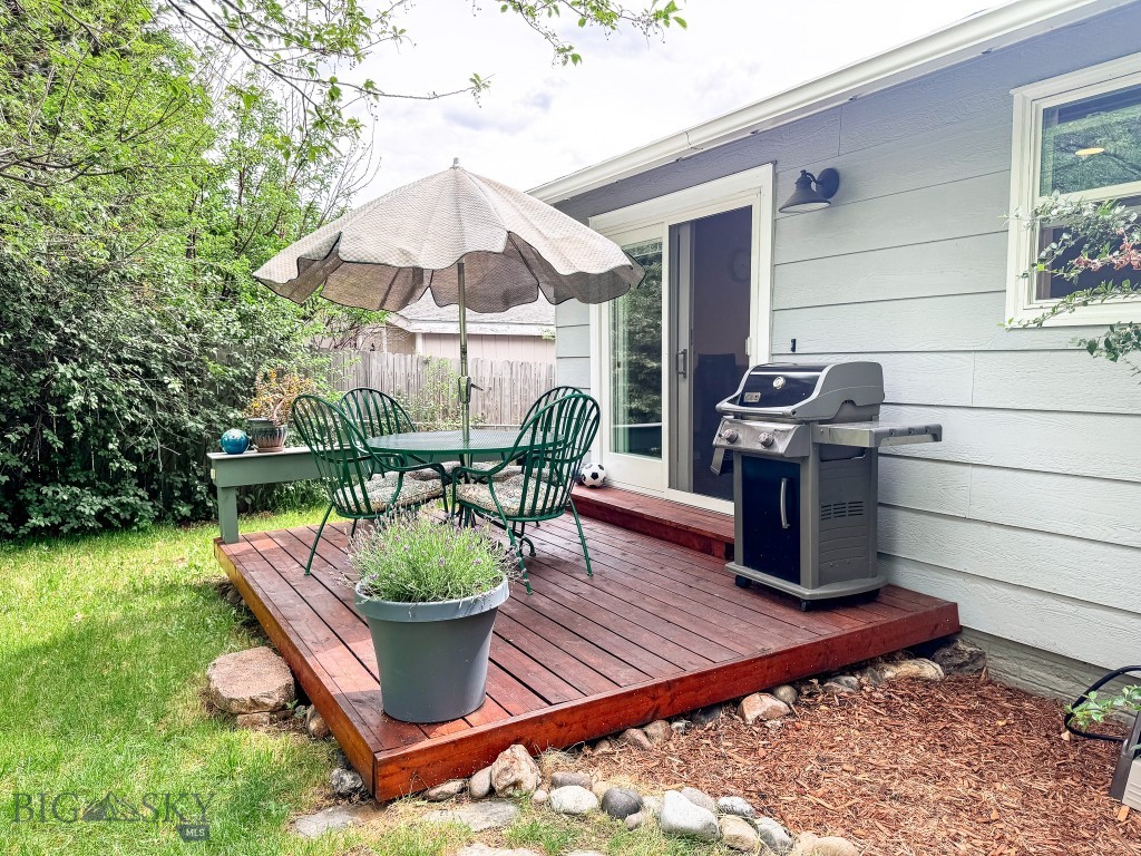 122 Star Road, Livingston MT 59047