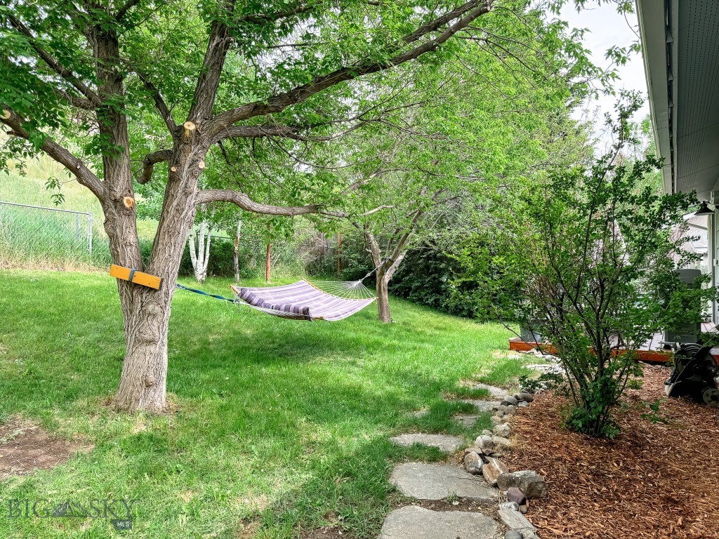 122 Star Road, Livingston MT 59047