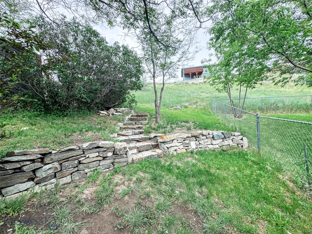 122 Star Road, Livingston MT 59047