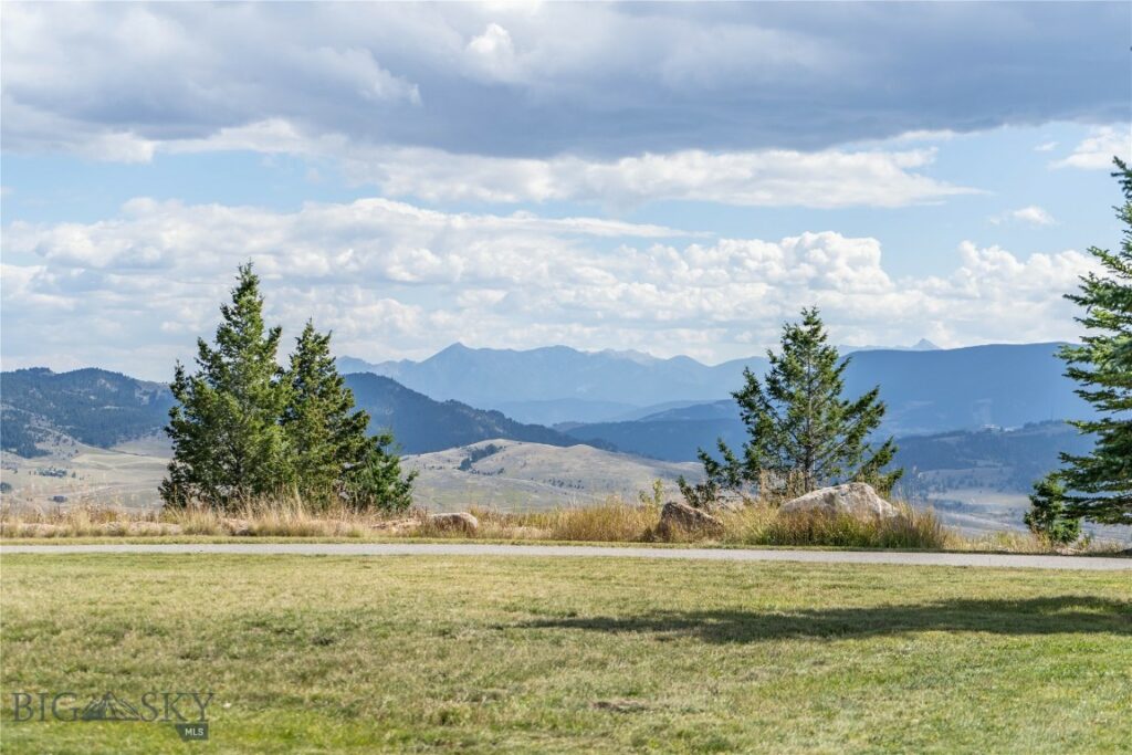1221 Green Valley Way, Bozeman MT 59715