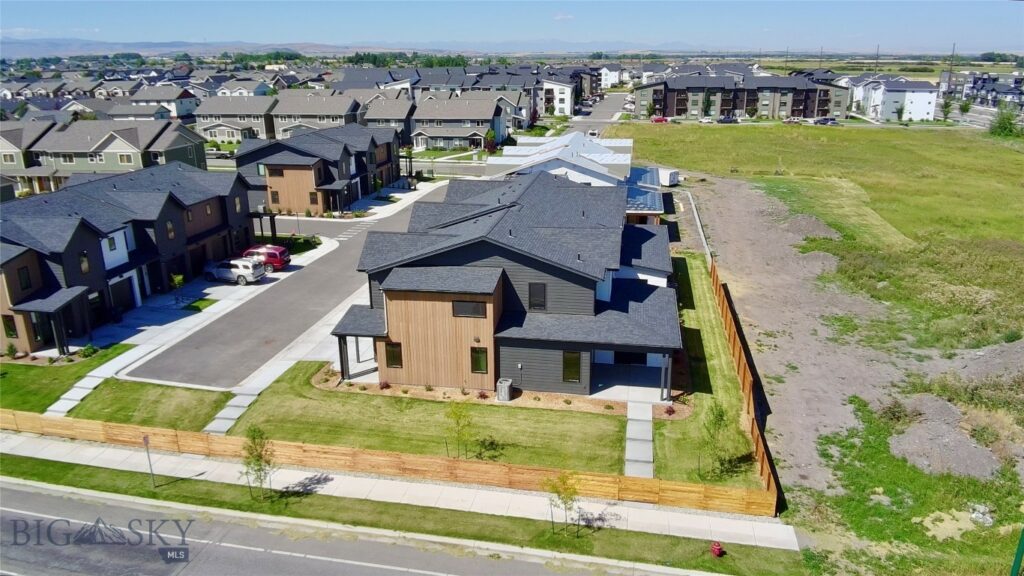 1222 Flanders Creek Avenue, Bozeman MT 59718
