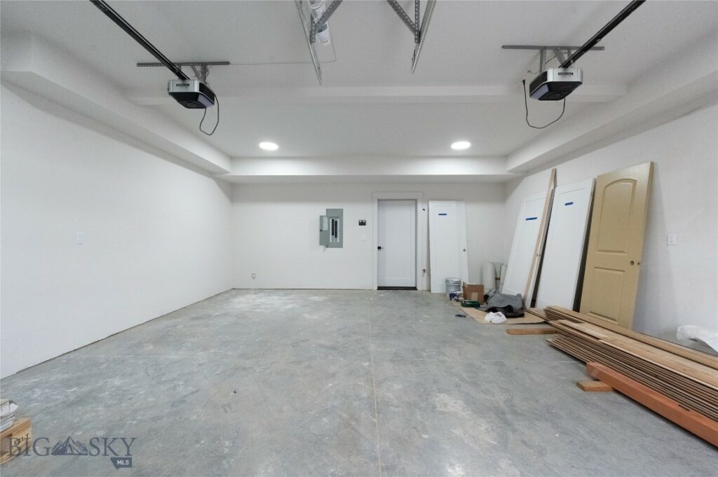 1222 Flanders Creek Avenue, Bozeman MT 59718