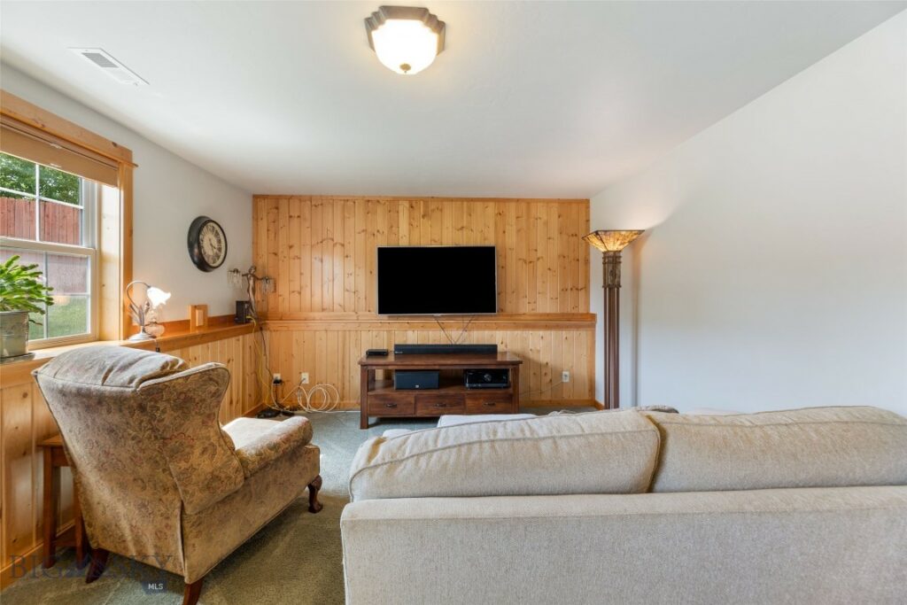 1225 Wildflower Trail, Livingston MT 59047