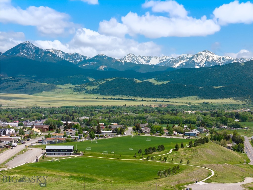 1225 Wildflower Trail, Livingston MT 59047