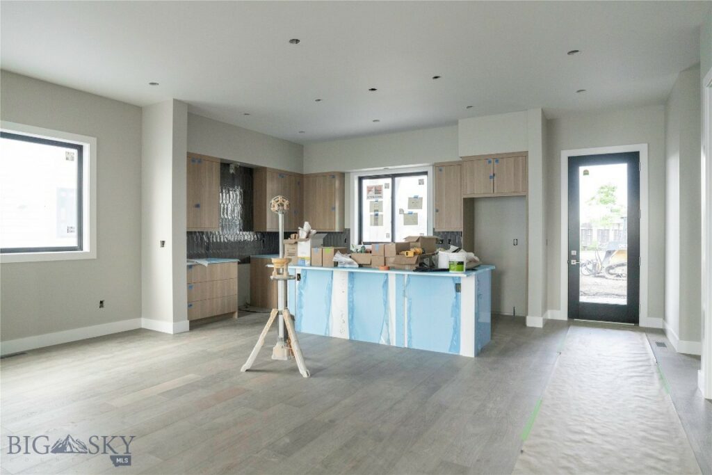 123 Creekbank Loop, Bozeman MT 59718