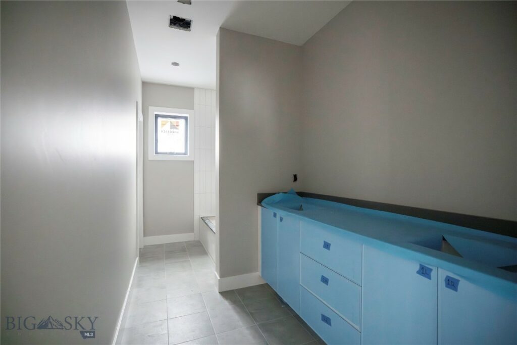 123 Creekbank Loop, Bozeman MT 59718