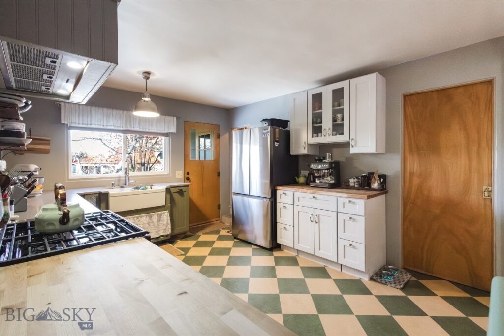 1232 N 8th Avenue, Bozeman MT 59715