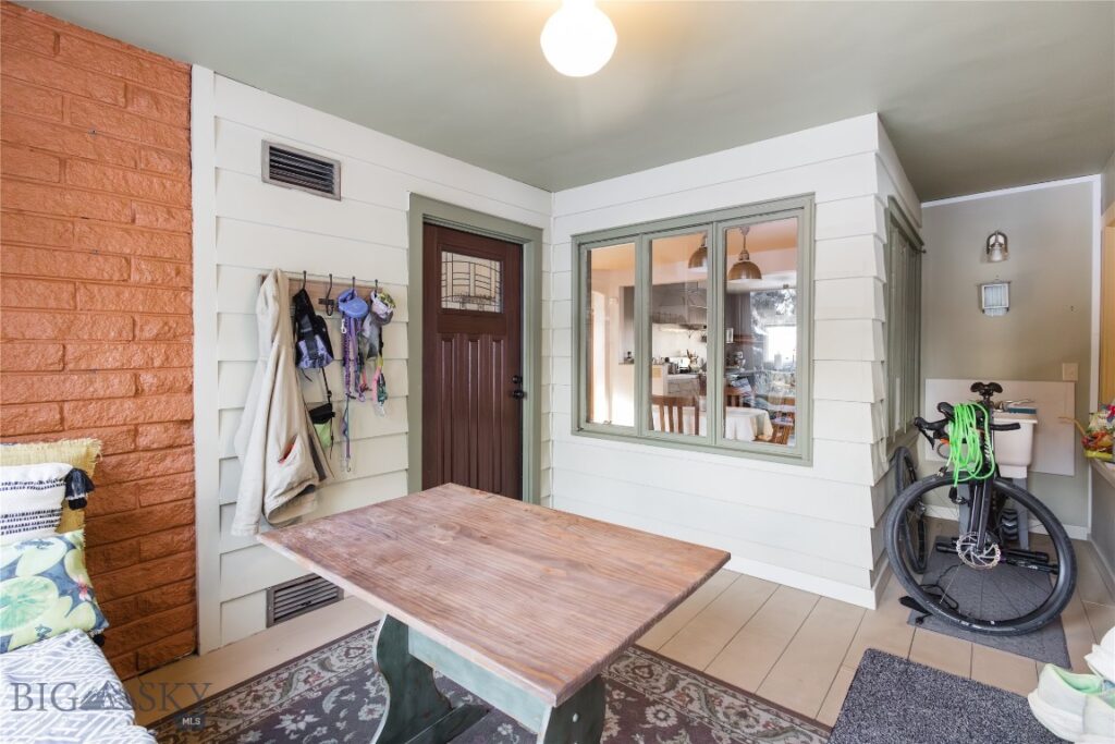 1232 N 8th Avenue, Bozeman MT 59715