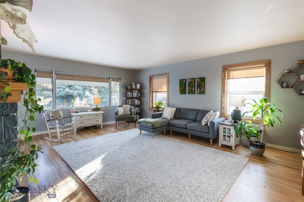 1232 N 8th Avenue, Bozeman MT 59715