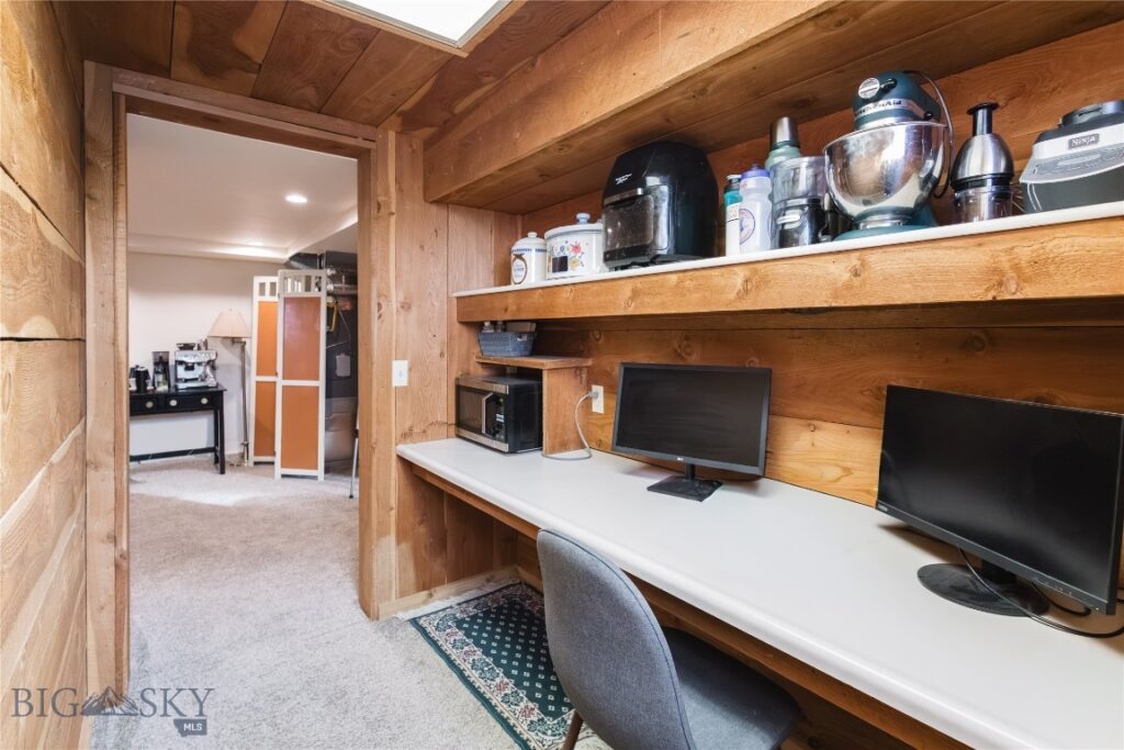 1232 N 8th Avenue, Bozeman MT 59715