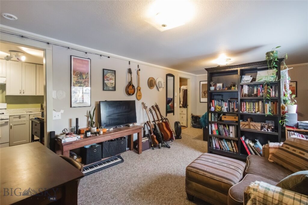 1232 N 8th Avenue, Bozeman MT 59715