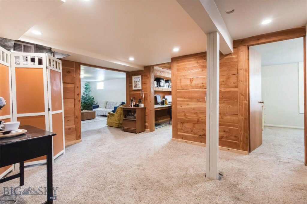 1232 N 8th Avenue, Bozeman MT 59715