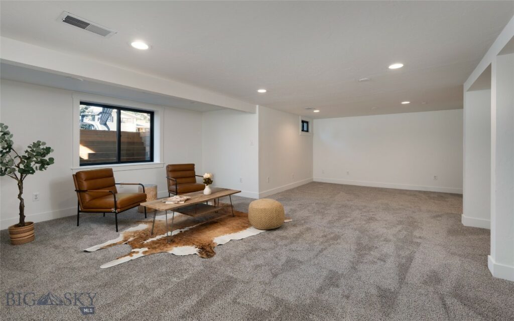 1233 N 8th Avenue, Bozeman MT 59715