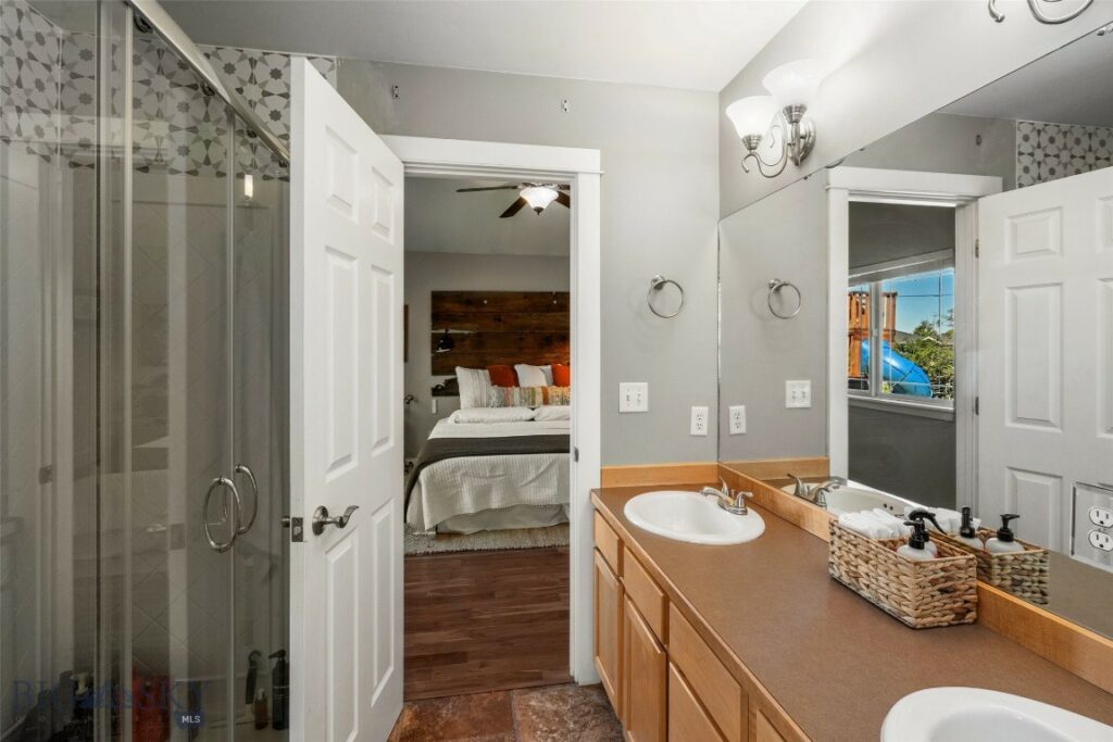 1235 Hunters Way, Bozeman MT 59718