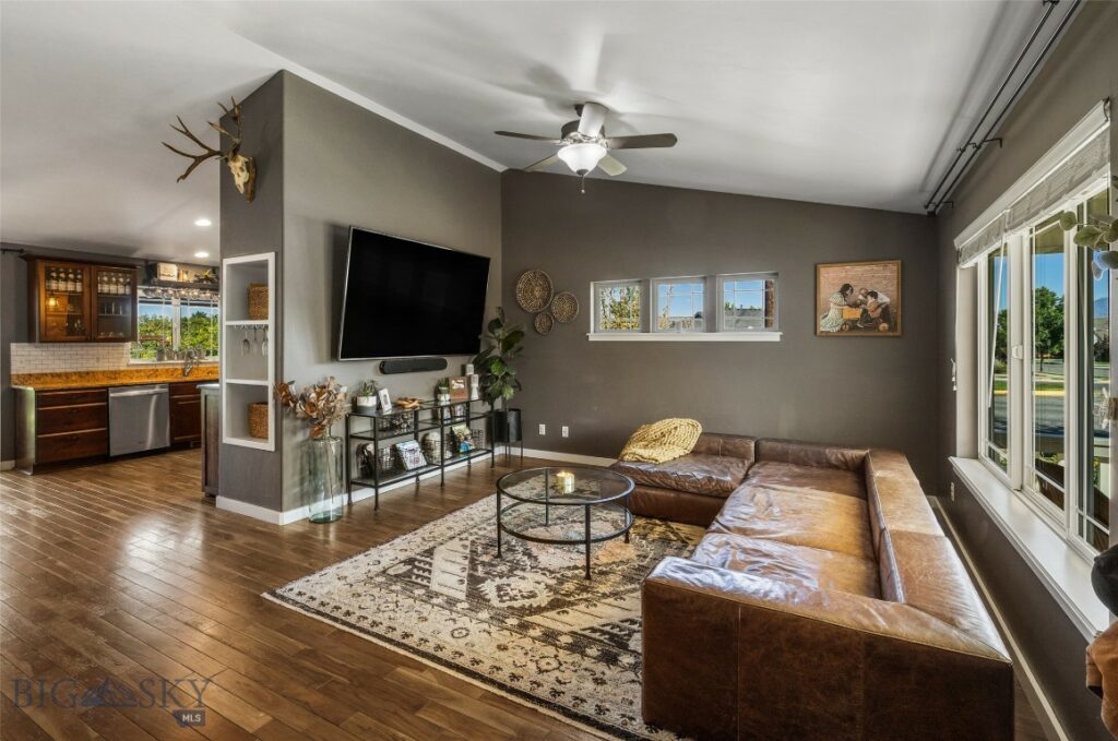 1235 Hunters Way, Bozeman MT 59718