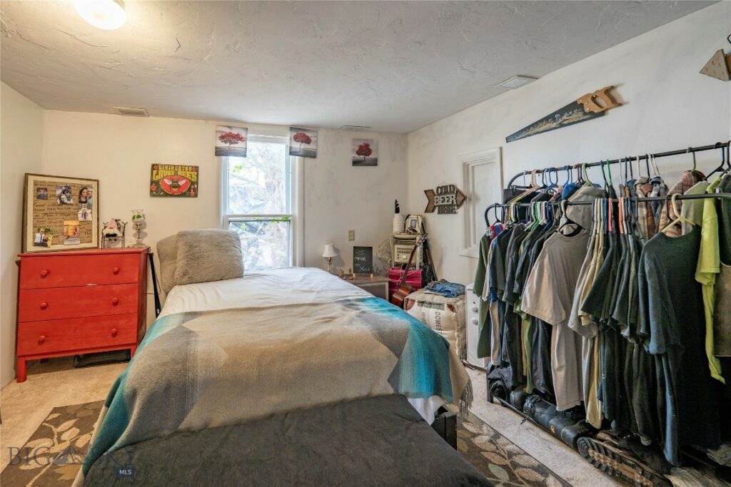 124 S M Street, Livingston MT 59047
