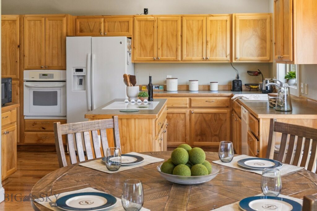 126 Pathfinder Trail, Bozeman MT 59718