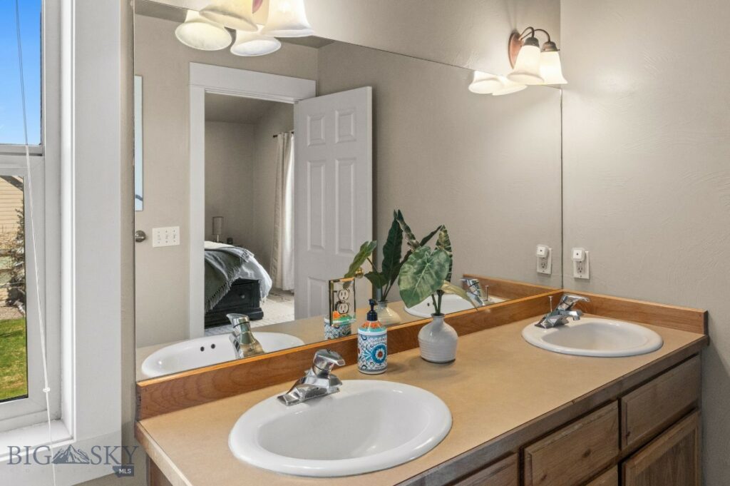 126 Pathfinder Trail, Bozeman MT 59718