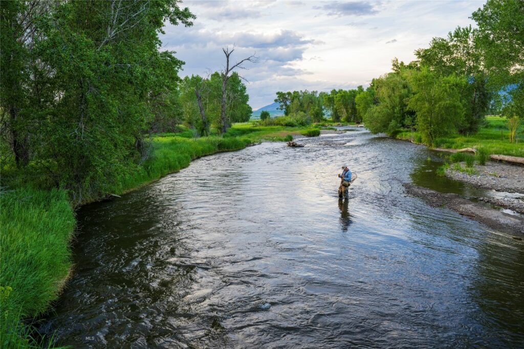 127 River Keep Road, Belgrade MT 59714