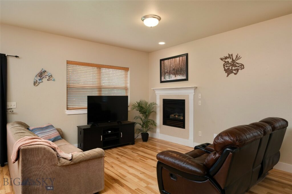 128 Droulliard Avenue, Bozeman MT 59718