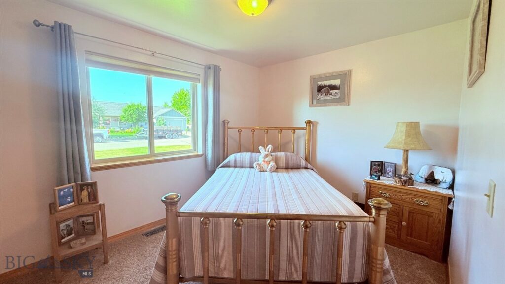 129 E Tobiano Trail, Belgrade MT 59714