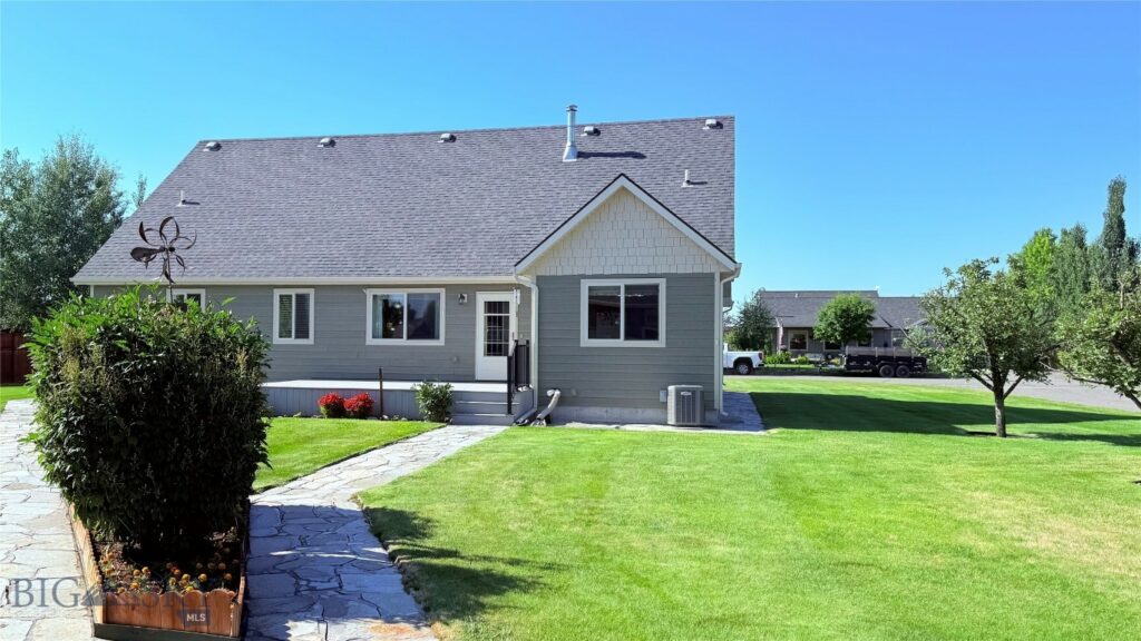 129 E Tobiano Trail, Belgrade MT 59714