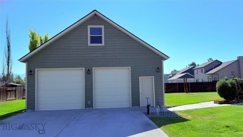 129 E Tobiano Trail, Belgrade MT 59714