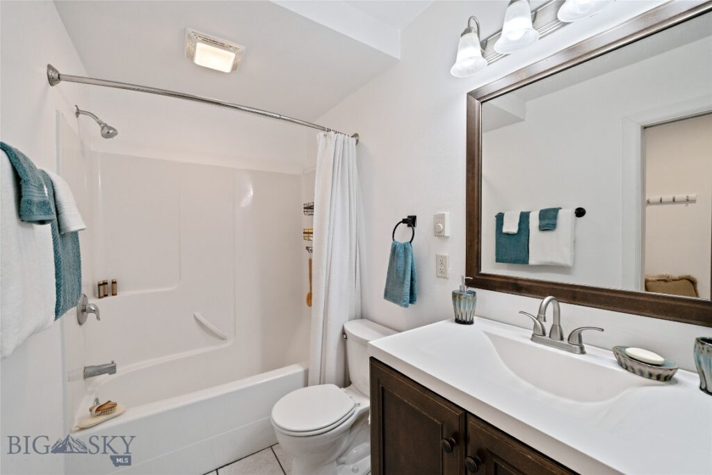 129 Village Drive, Belgrade MT 59714