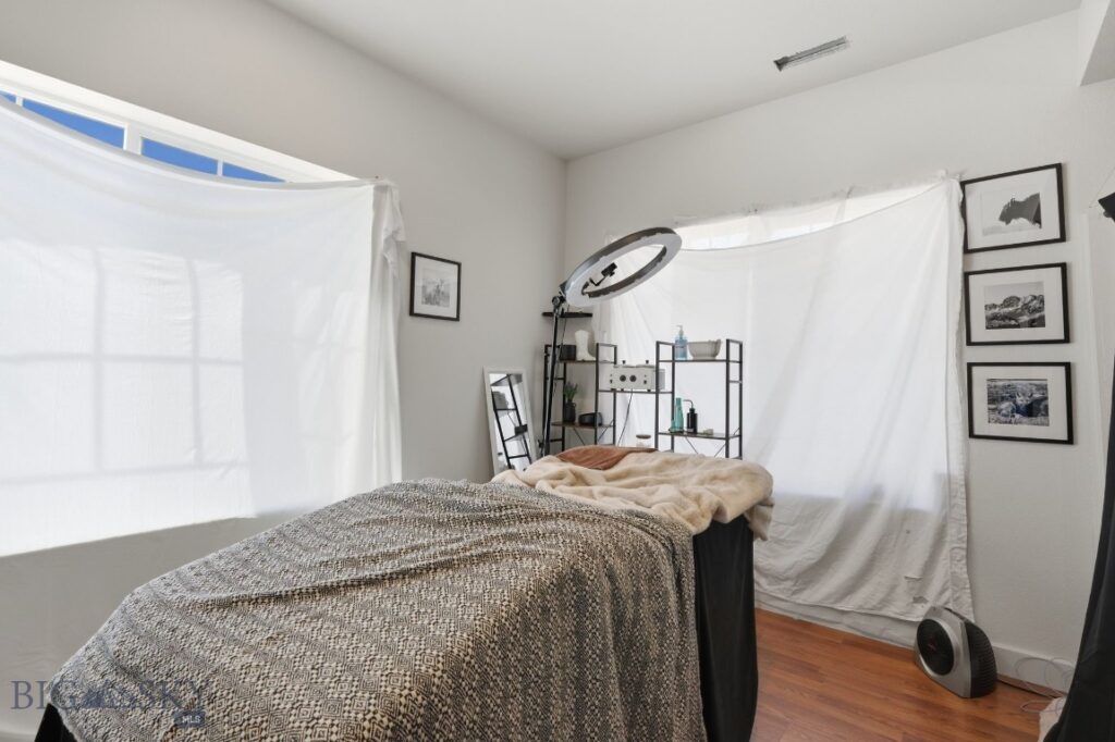 129 Village Drive, Belgrade MT 59714