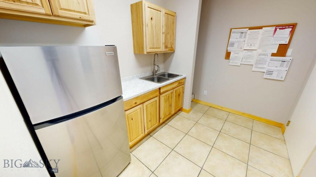 129 Village Drive, Belgrade MT 59714