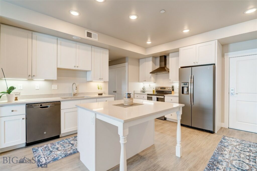 1295 Thomas Drive, Bozeman MT 59718