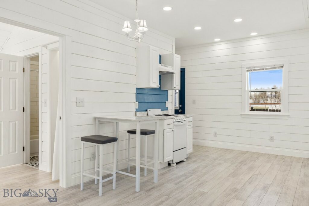 12977 Cottonwood Road, Bozeman MT 59718