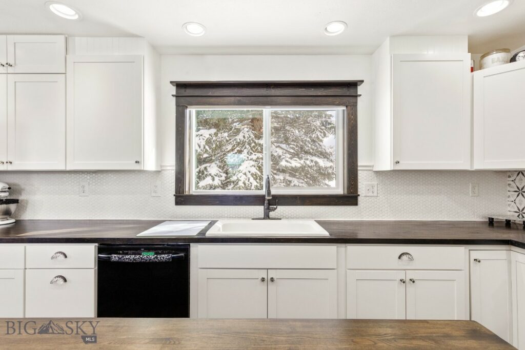 12977 Cottonwood Road, Bozeman MT 59718