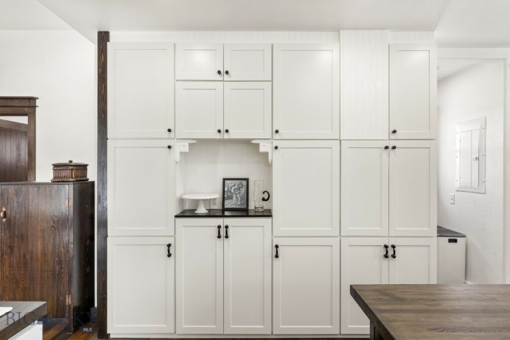 12977 Cottonwood Road, Bozeman MT 59718