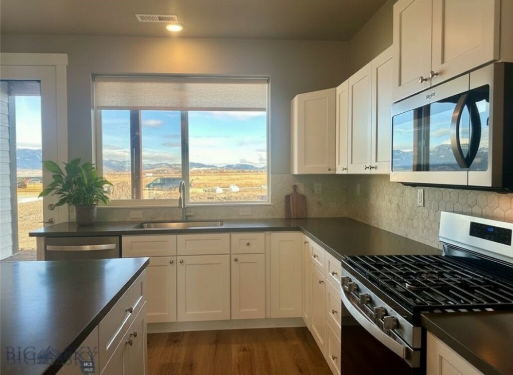 13 N Reliance Ave, Bozeman MT 59718