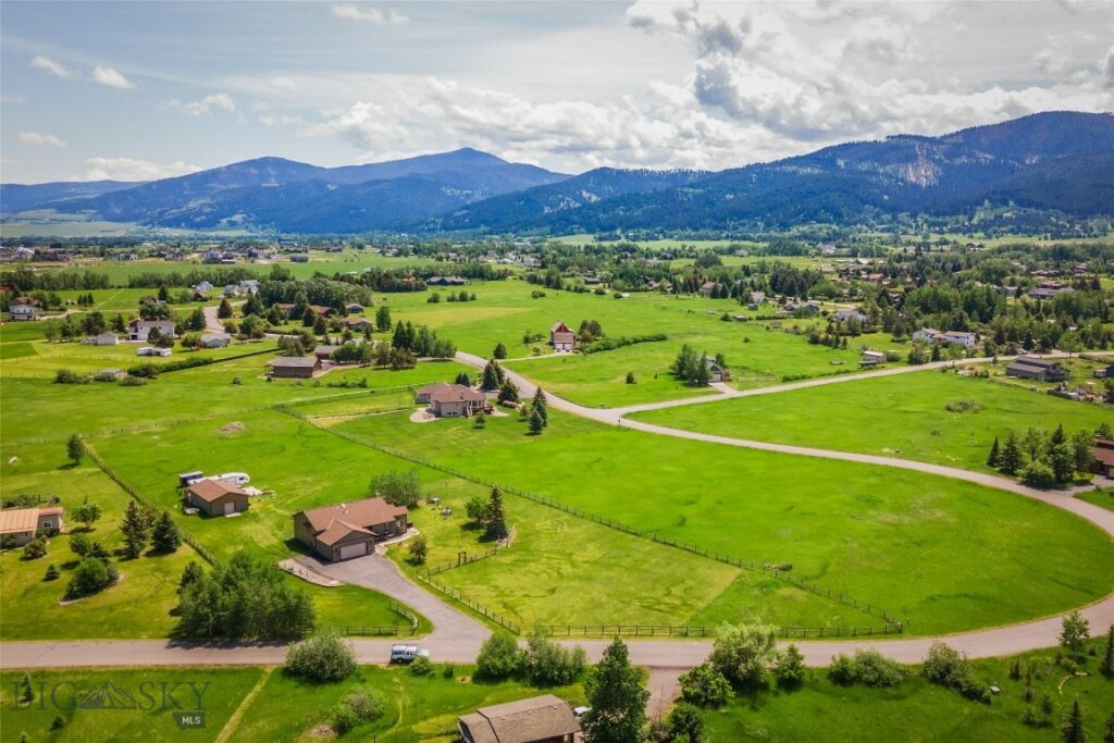 13 Indian Paintbrush Drive, Bozeman MT 59718