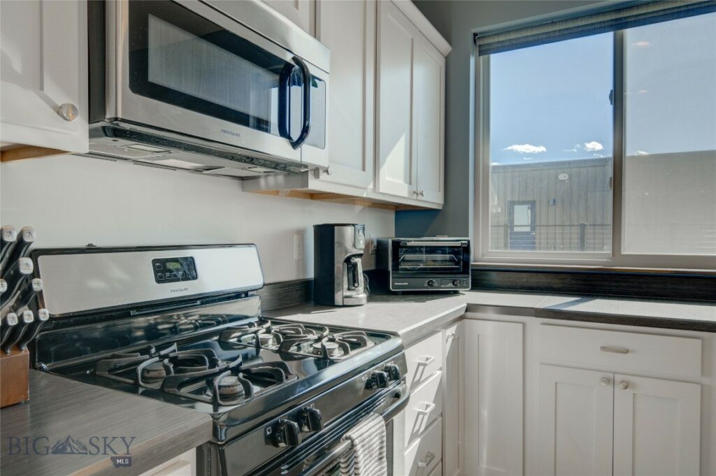 13 Macee Lane, Bozeman MT 59718