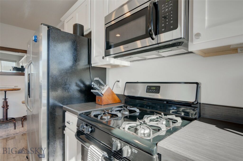 13 Macee Lane, Bozeman MT 59718