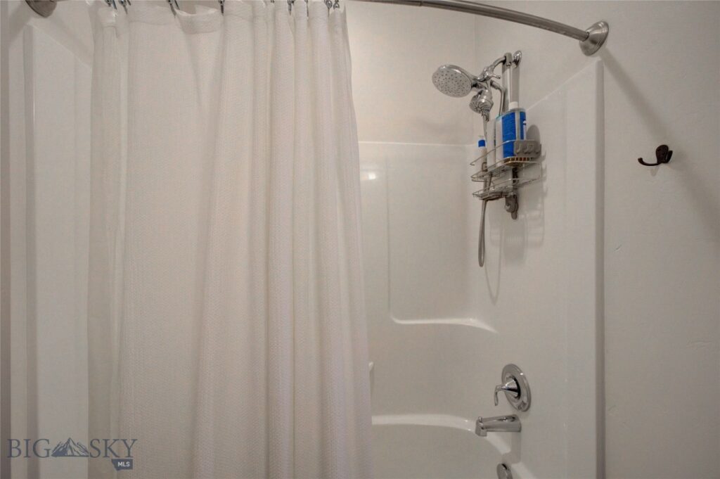 13 Macee Lane, Bozeman MT 59718