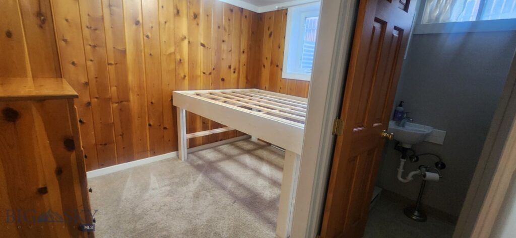 1301 W Story Street, Bozeman MT 59715