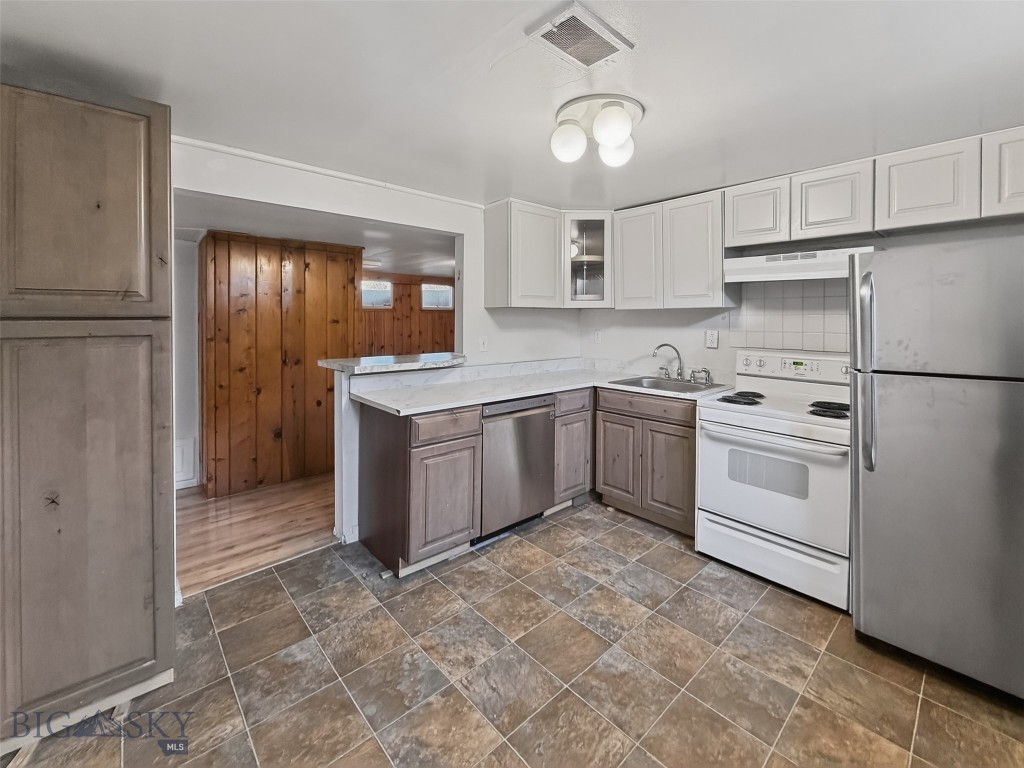 1302 S 3rd, Bozeman MT 59715