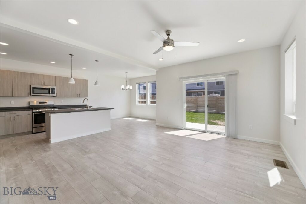 1302 Grover Lane, Belgrade MT 59714
