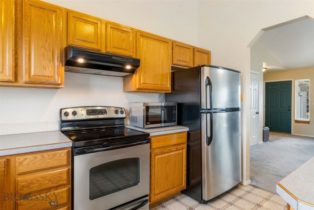 1302 W Summit Street, Livingston MT 59047